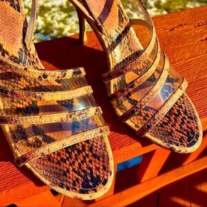 NEW LOUISE ET CIE SNAKE SKIN NABILA STRAPPY SLING BACKS  8M